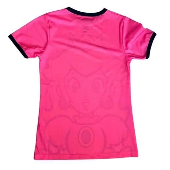 Princess Peach adult t-shirt from SUPER NINTENDO WORLD™ - Picture 2 of 3